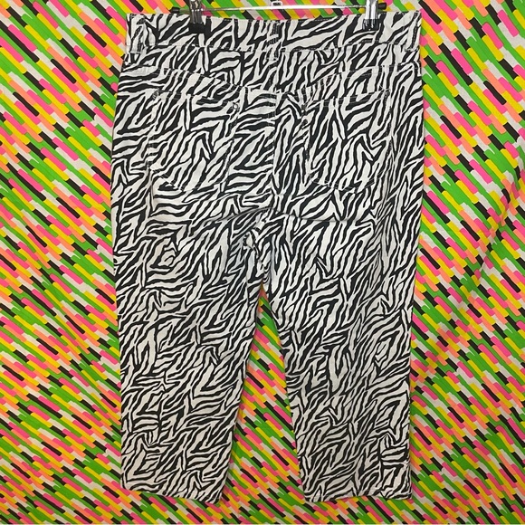Vintage Chicos Platinum Denim Zebra Print Jeans - Picture 2 of 4